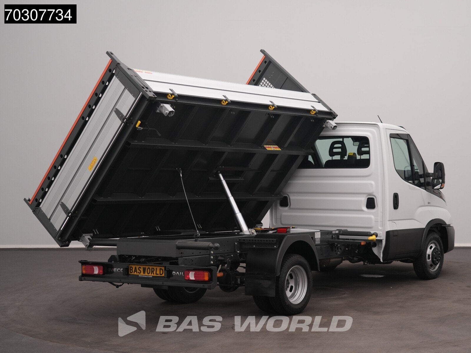 Iveco Daily 35C18 3.0L Automaat Driezijdige Kipper 180PK Dub, Auto's, Stof, Euro 6, 4 cilinders, Iveco