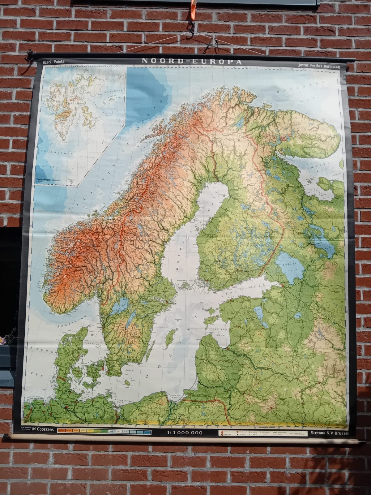 Wandkaart Noord-Europa, Antiquités & Art, Antiquités | Cartes scolaires, Enlèvement, Géographie