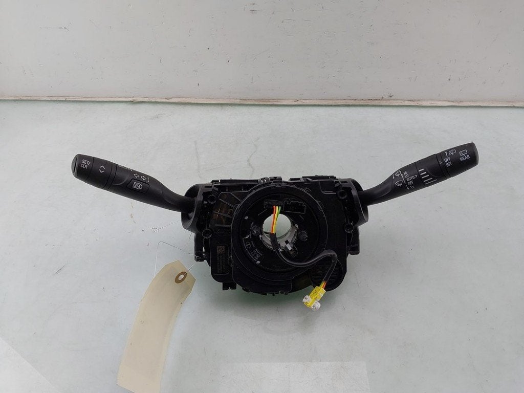 COMBISCHAKELAAR STUUR Opel Combo Cargo (01-2018/04-2021), Auto-onderdelen, Gebruikt, Opel, Opel Automobile GmbH, Kontakt-opel@opel.com