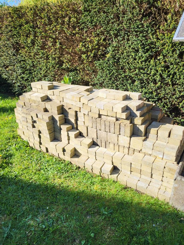 Betonklinkers, Enlèvement
