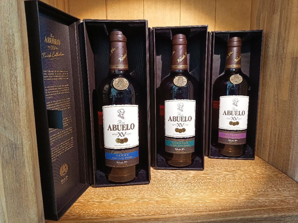 Rhum Abuelo Varela Ltd - Tawny, Napoleon, Oloroso, Collections, Vins, Neuf, Enlèvement ou Envoi, Pleine, Autres types