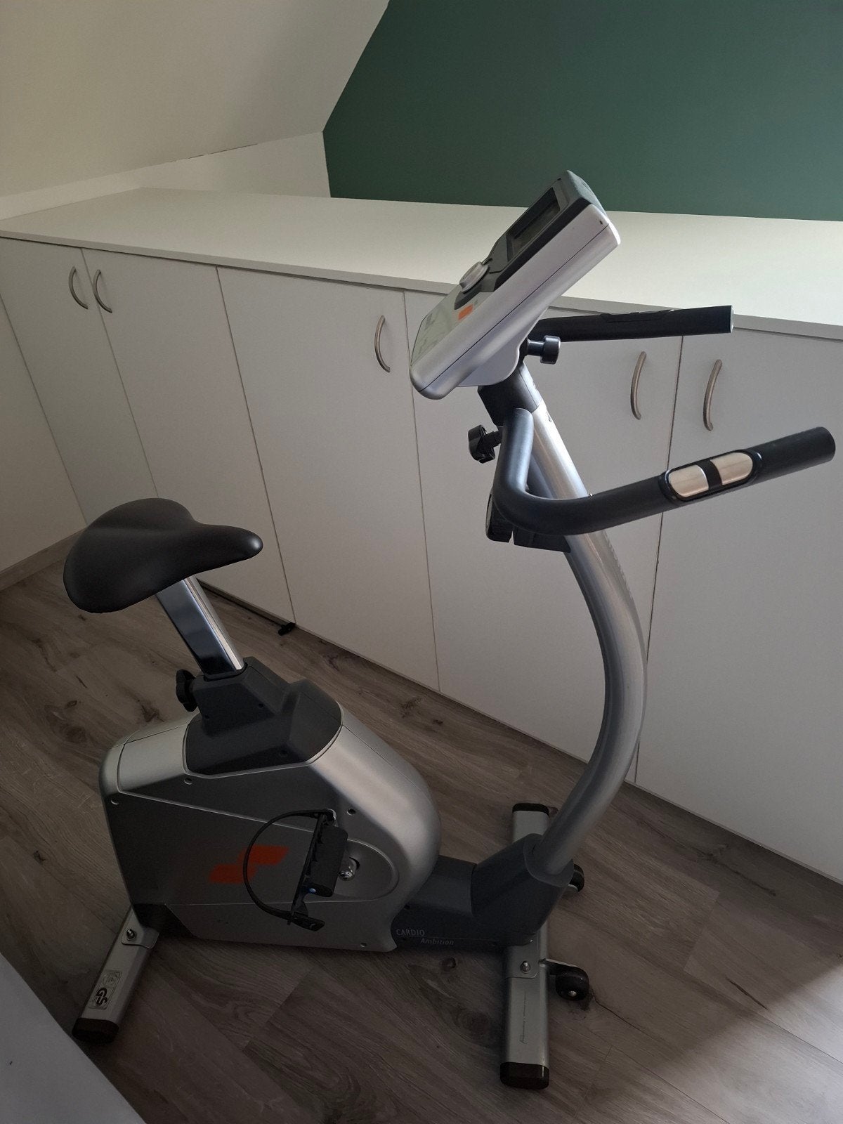 Hometrainer, Ophalen, Hometrainer