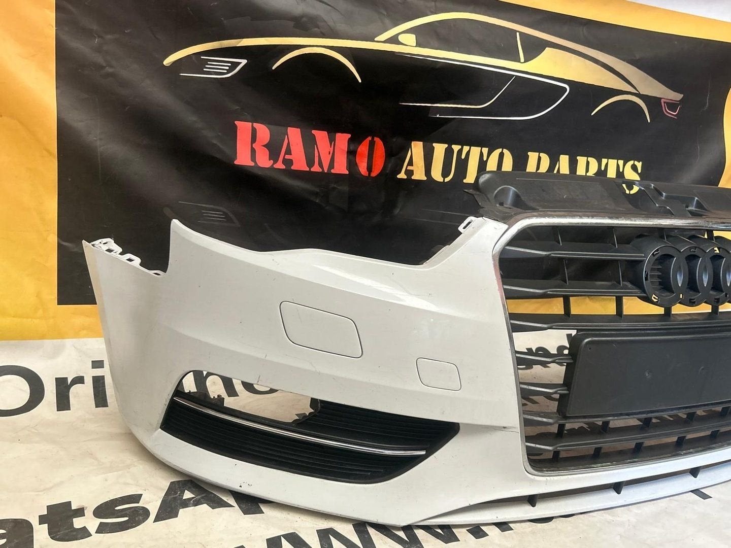 VOORBUMPER AUDI A3 8V ORIGINEEL, -, Audi, Utilisé, -