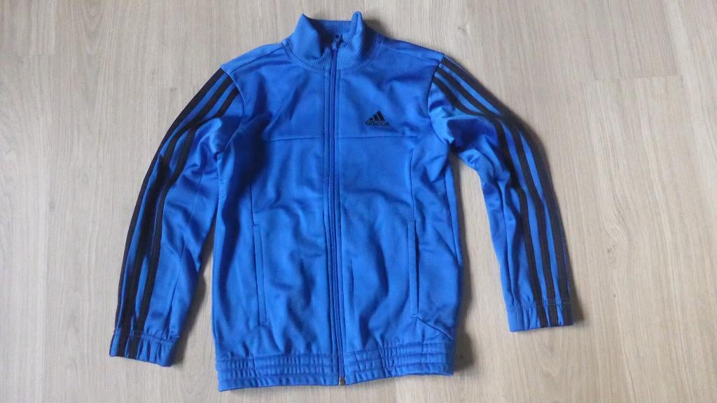 Trainingsvest 128 Adidas, Enfants & Bébés, Vêtements enfant | Taille 128, Enlèvement ou Envoi, Pull ou Veste, Utilisé, Adidas