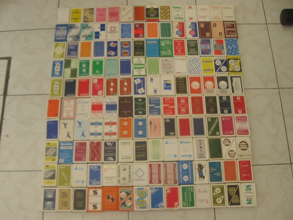 Mooi lot speelkaarten - kaartspelen allerlei (676 stuks), Ophalen, Zo goed als nieuw, Speelkaart(en)