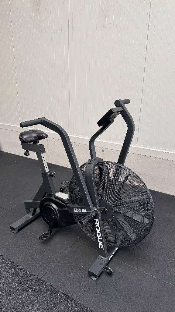 ROGUE ECHO BIKE, Sport en Fitness, Fitnessapparatuur, Ophalen, Benen, Zo goed als nieuw, Airbike