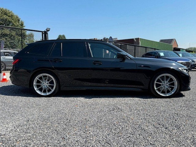 BMW 320, Autos, BMW, Cuir, Achat, 5 portes, Automatique