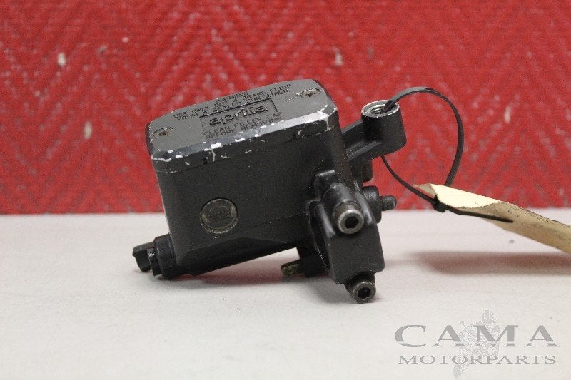 REMPOMP VOOR Aprilia ETV 1000 Caponord 2001-2003 (ETV1000), Motoren, Dhr. S. di Majo, Gebruikt, Info@cama-motorparts.nl, P.J. Troelstraweg 8 8
3144 CX  MAASSLUIS, NL