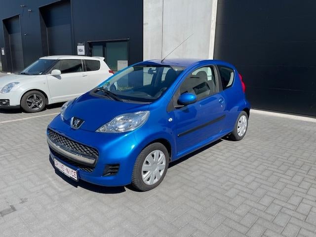 6 X Peugeot 107 1.0I in stock, betaalbaar, betrouwbaar, Auto's, Voorwielaandrijving, Stof, 50 kW, Blauw