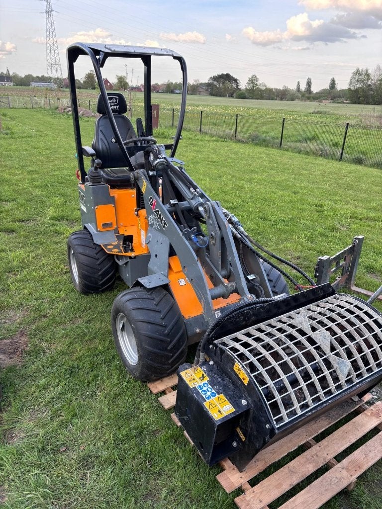 Giant G1200 kniklader, slechts 305u, Ophalen, Wiellader of Shovel