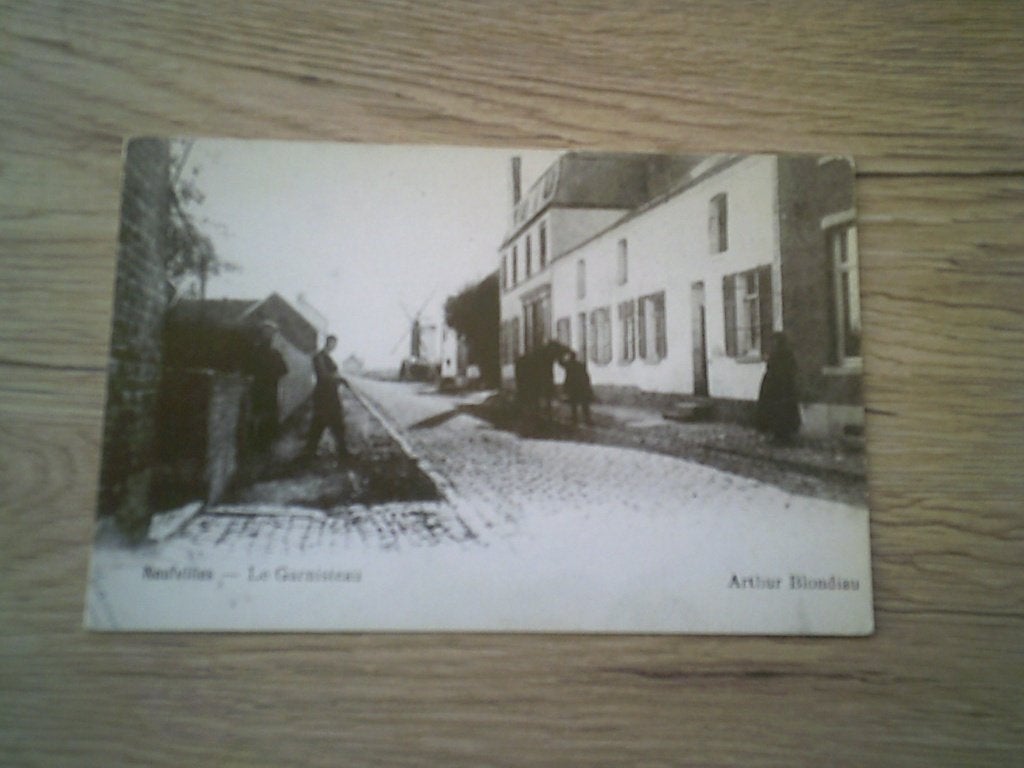 NEUFVILLES: Le Garnisteau - Replica, Enlèvement ou Envoi, 1960 à 1980, Non affranchie, Hainaut