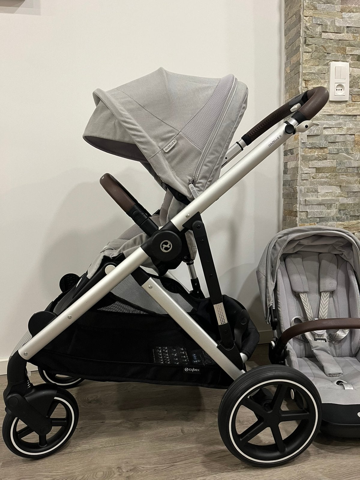 Cybex gazelle S2 Lux  poussette double, Enfants & Bébés, Enlèvement, Comme neuf, Poussette combi, Voiture duo