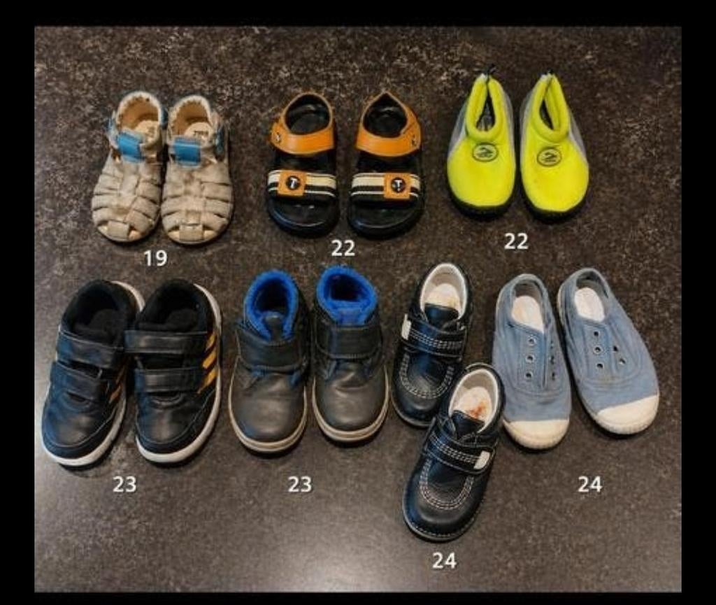 Lot de chaussures – tailles 19/22/23 24 – bon état, Enfants & Bébés, Vêtements de bébé | Chaussures & Chaussettes, Enlèvement