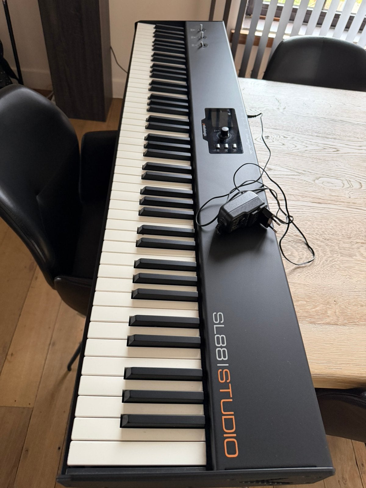 Midi keyboard studiologic, Muziek en Instrumenten, Ophalen, Zo goed als nieuw