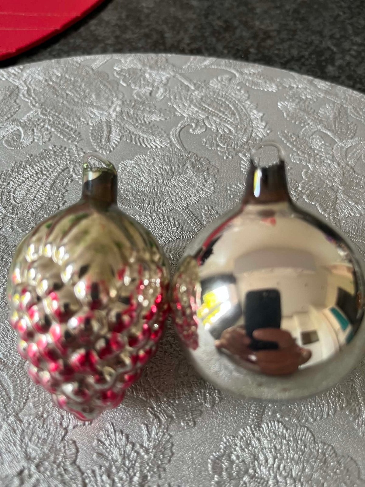 2 boules de Noël Ajeko, Enlèvement ou Envoi, Comme neuf