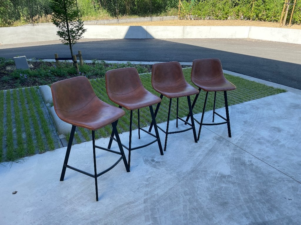 Set van 4 barstoelen, 4 tabourets, Comme neuf, Enlèvement, Cuir