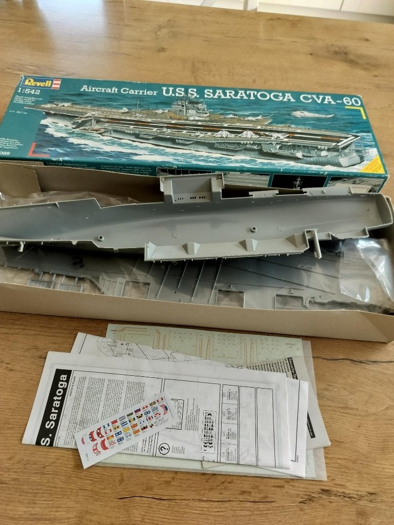 modelbouw schepen aircraft carrier uss saratoga cva-60, Ophalen of Verzenden