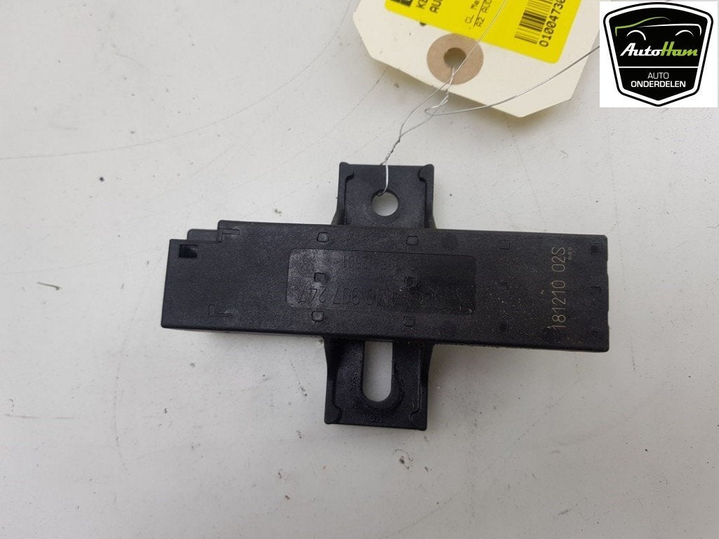 ANTENNE D'ACCÈS SANS CLÉ Audi A5 Sportback (F5A / F5F), Auto-Union-Straße  1,
85057  Ingolstadt, DE, Info@audi.de, Audi, Utilisé