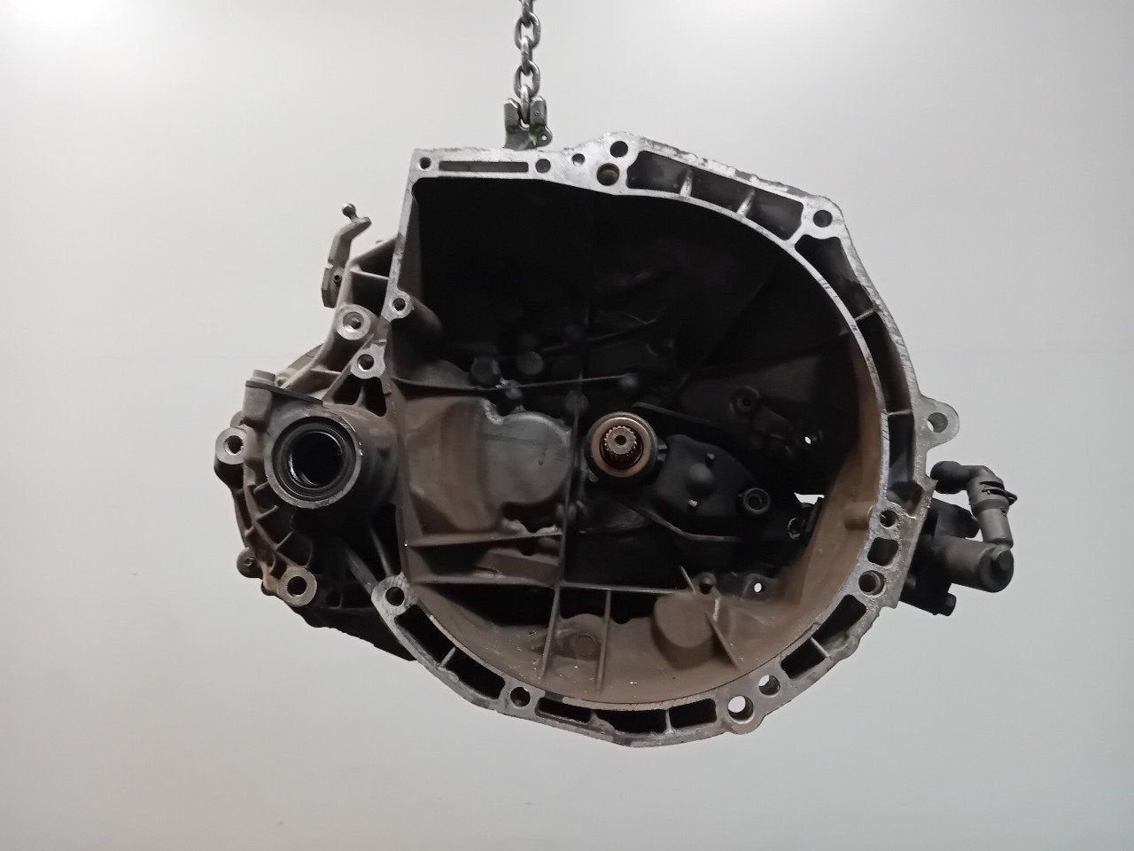Versnellingsbak schakel Peugeot 208, Onderdelen@venauto.nl, Van der Ven Autorecycling B.V., Ettenseweg 76, 4706 PB Roosendaal, The Netherlands