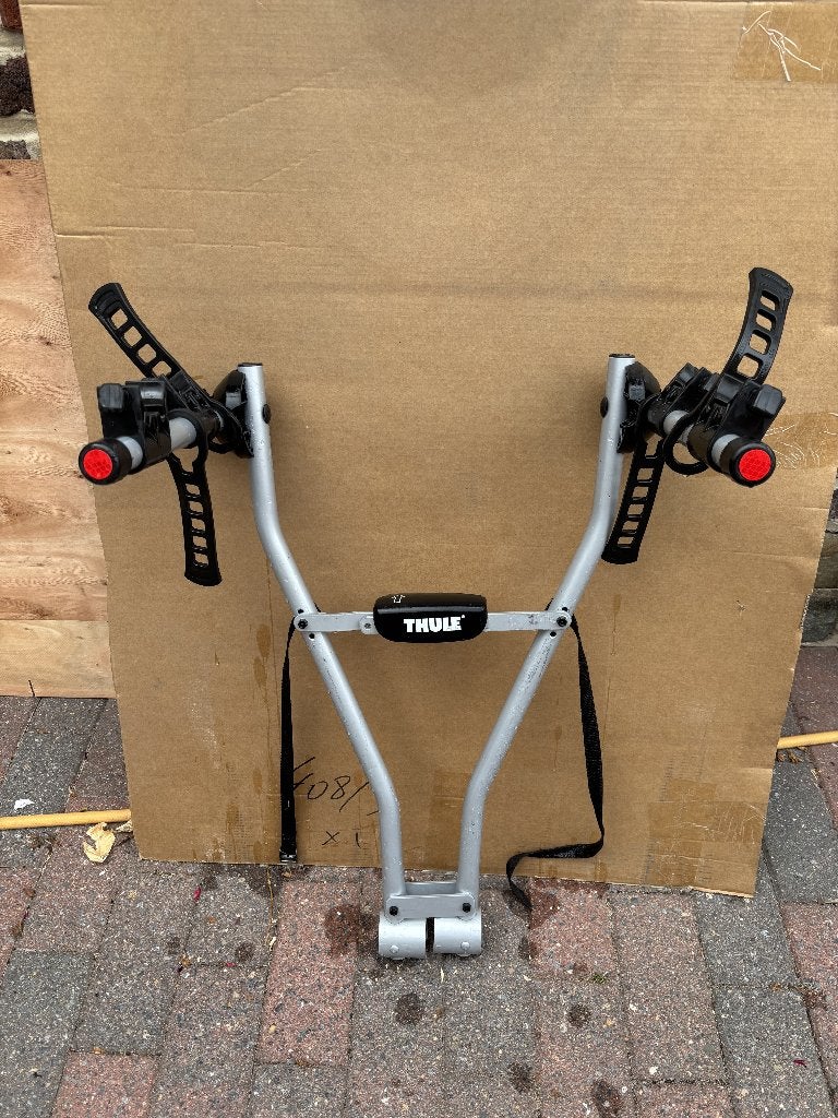 Thule fietsenrek voor 2 fietsen, Ophalen, 2 fietsen, Zo goed als nieuw, Achterklepdrager