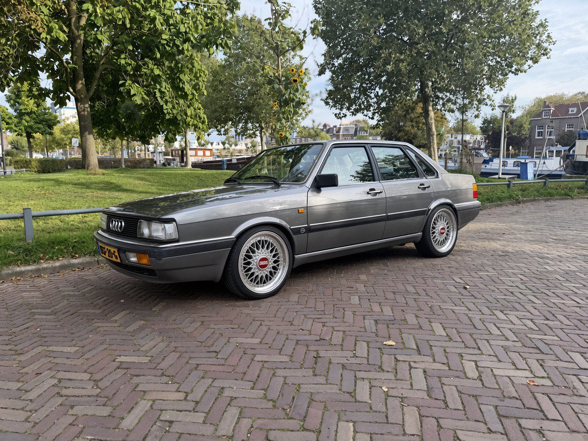 Audi 90 b2 1.6 Turbo diesel, Auto's, Voorwielaandrijving, 4 deurs, Elektrische ramen, 1600 cc