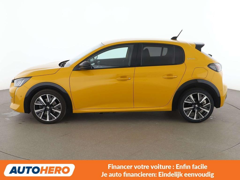 Peugeot 208 1.2 PureTech Allure (bj 2020, automaat), Auto's, Peugeot, 1199 cc, 1165 kg, Geel, 5 zetels