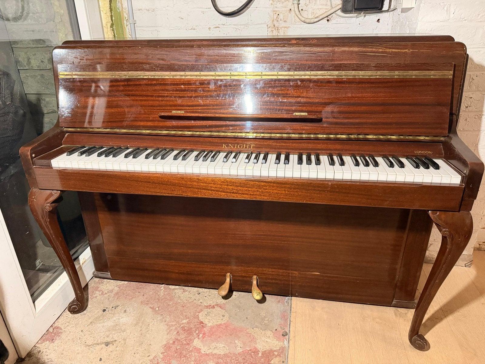 Piano droit Knight, Musique & Instruments, Enlèvement, Comme neuf, Piano