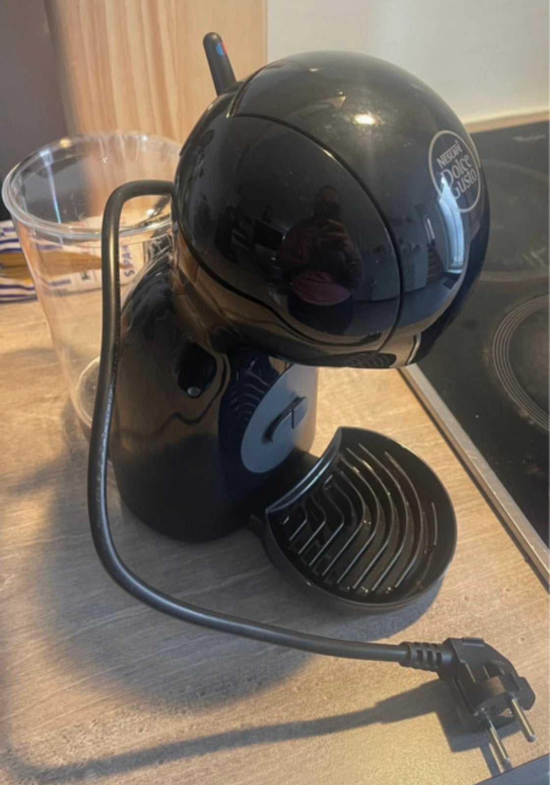 Nescafe Dolce Gusto XS, Elektronische apparatuur, Koffiezetapparaten, Verzenden, Koffiemachine, Zo goed als nieuw, Koffiepads en cups