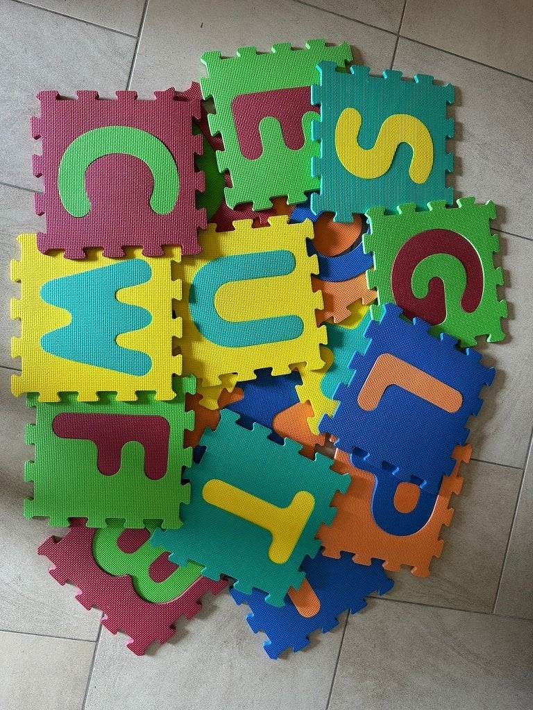 Puzzel speelmat ABC als nieuw. 26 stuks., Kinderen en Baby's, Ophalen, Zo goed als nieuw