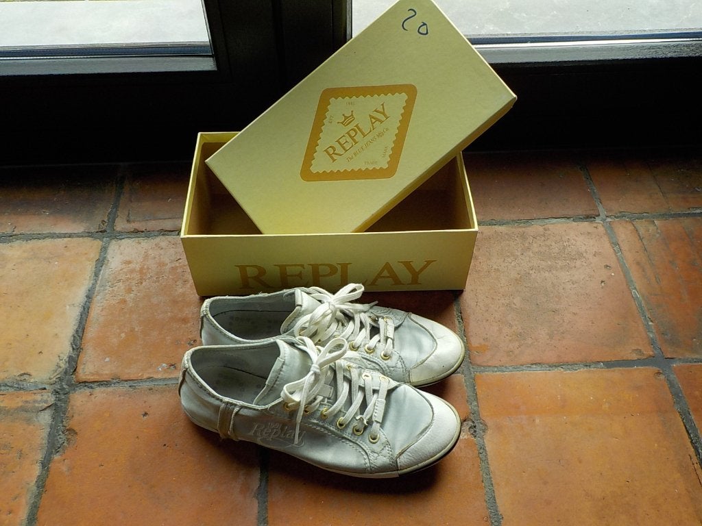 vintage Replay gympen sneakers maat 40 Bridgette Luc Silver, Kleding | Dames, Overige kleuren, Replay, Ophalen of Verzenden, Zo goed als nieuw