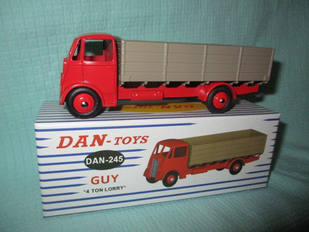 Dinky Dan-toys 245, Hobby & Loisirs créatifs, Enlèvement ou Envoi, Neuf, Bus ou Camion, Dinky Toys