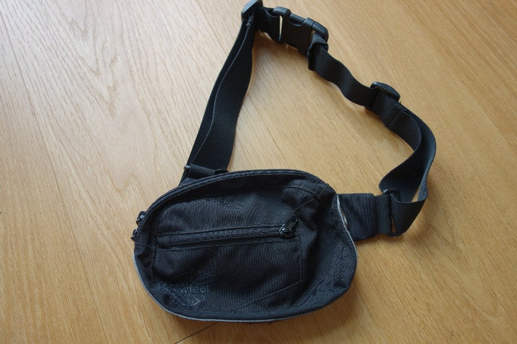sac banane, Enlèvement ou Envoi, Comme neuf