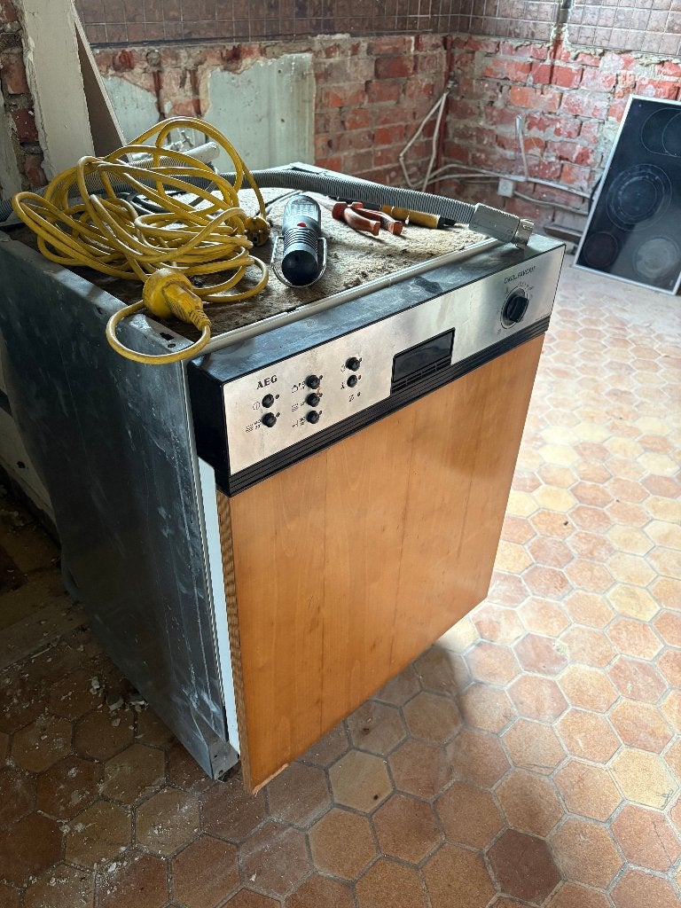 AEG ÖKO_FAVORIT afwasmachine – goede werkende staat, Ophalen, Gebruikt, 60 cm of meer, 18 tot 22 liter