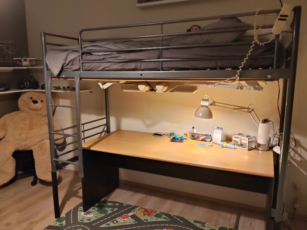 Hoogslaper met buro en electrische lattenbodem, Ophalen, Gebruikt, Eenpersoons, 200 cm