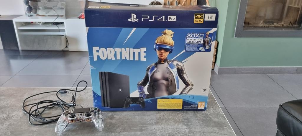 PS4 slim 1 tera complète avec boîte(2/3manettes), Enlèvement ou Envoi