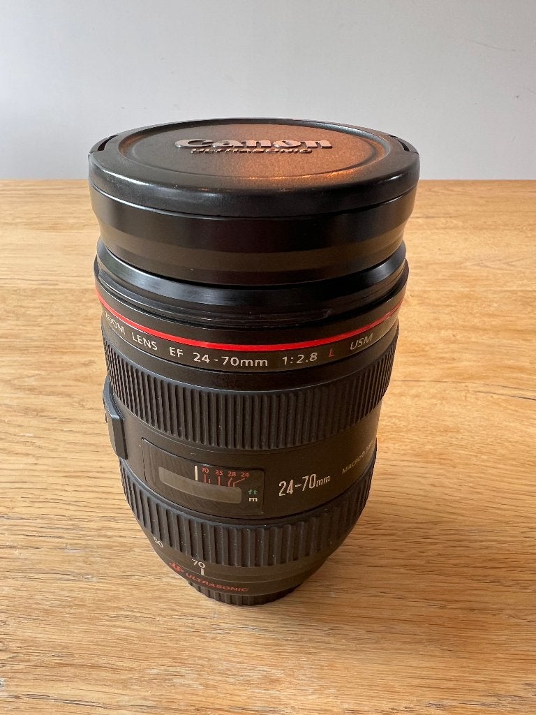 Canon EF 24-70 mm f/2.8L USM + zonnekap, Audio, Tv en Foto, Foto | Lenzen en Objectieven, Beschermhoes/tas, Gebruikt, Canon, 75 mm