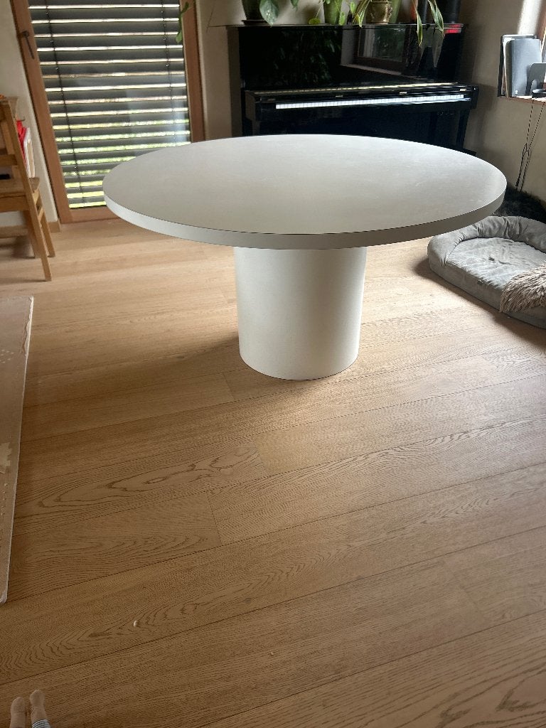Table ronde blanche design, 100 à 150 cm, Cinq personnes ou plus, Design, Rond