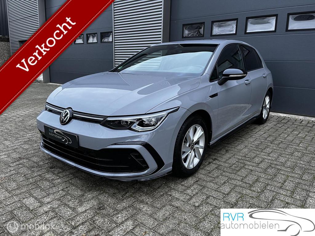 Volkswagen Golf 1.5 eTSI R-Line, Autos, Achat, 110 kW, Carnet d'entretien, 5 portes