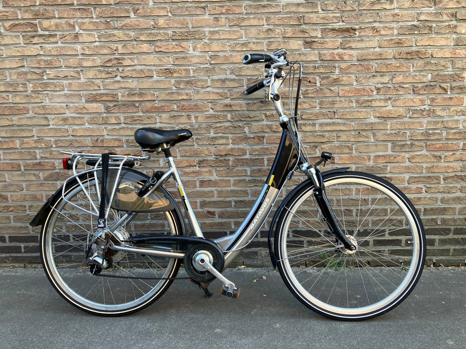 Elektrische damesfiets van Batavus, Fietsen en Brommers, Elektrische fietsen, Ophalen, Zo goed als nieuw, Batavus