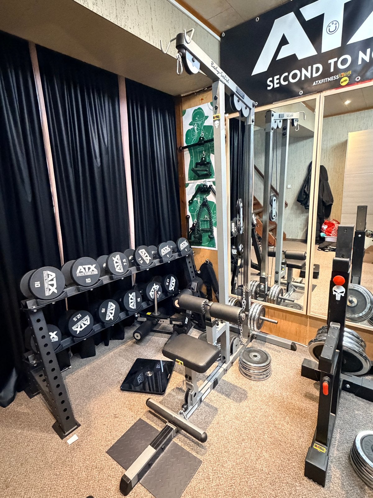 lat pulley station body solid met vele accessoires, Sports & Fitness, Enlèvement, Utilisé