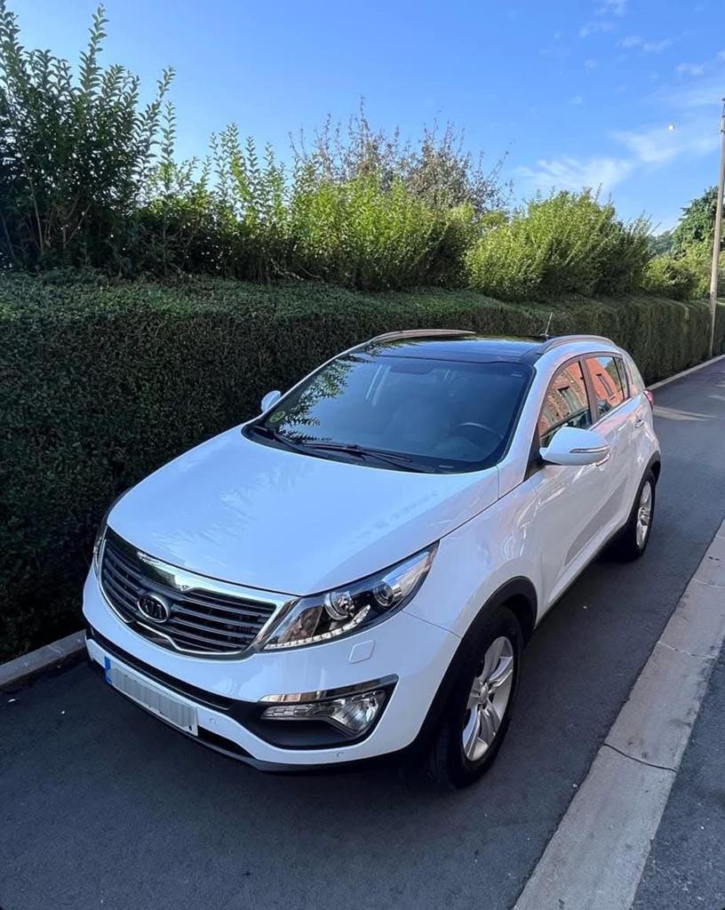 Kia Sportage 2.0 CRDi 136 ch – 2012 – 136 000 km – Full, Auto's, Automaat, Sound system, Leder, Diesel