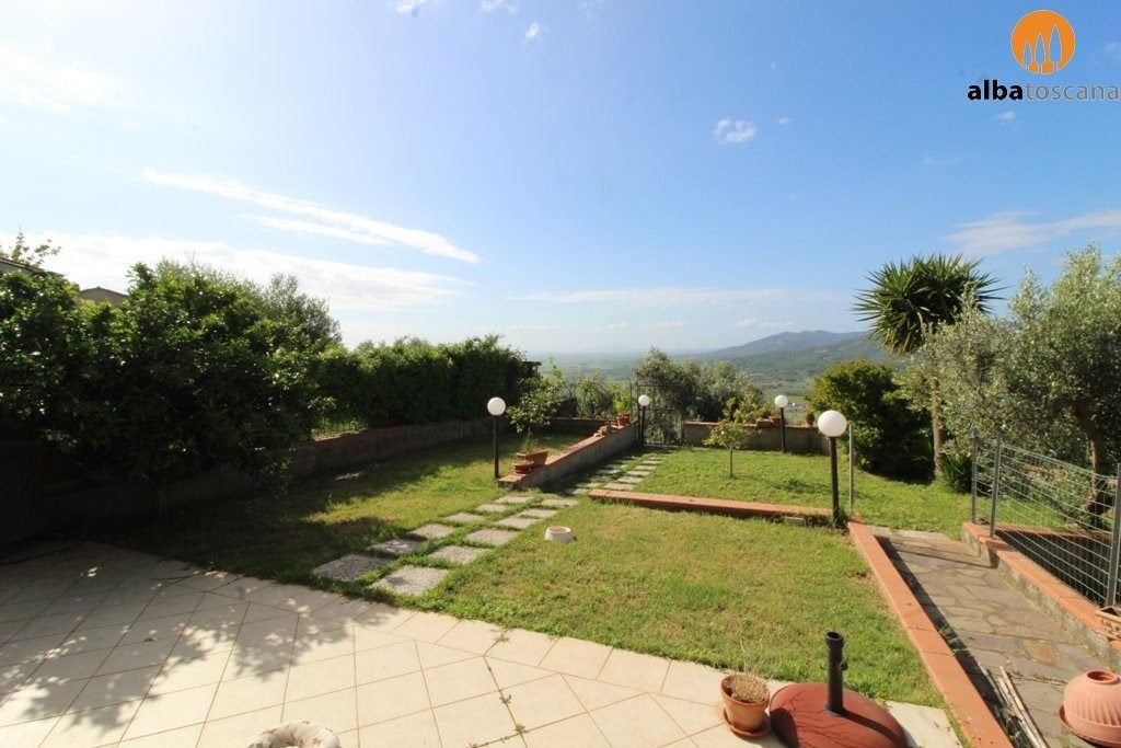 WONING IN ZUID TOSCANE, Immo, Appartement, Toscane, Italie, Village