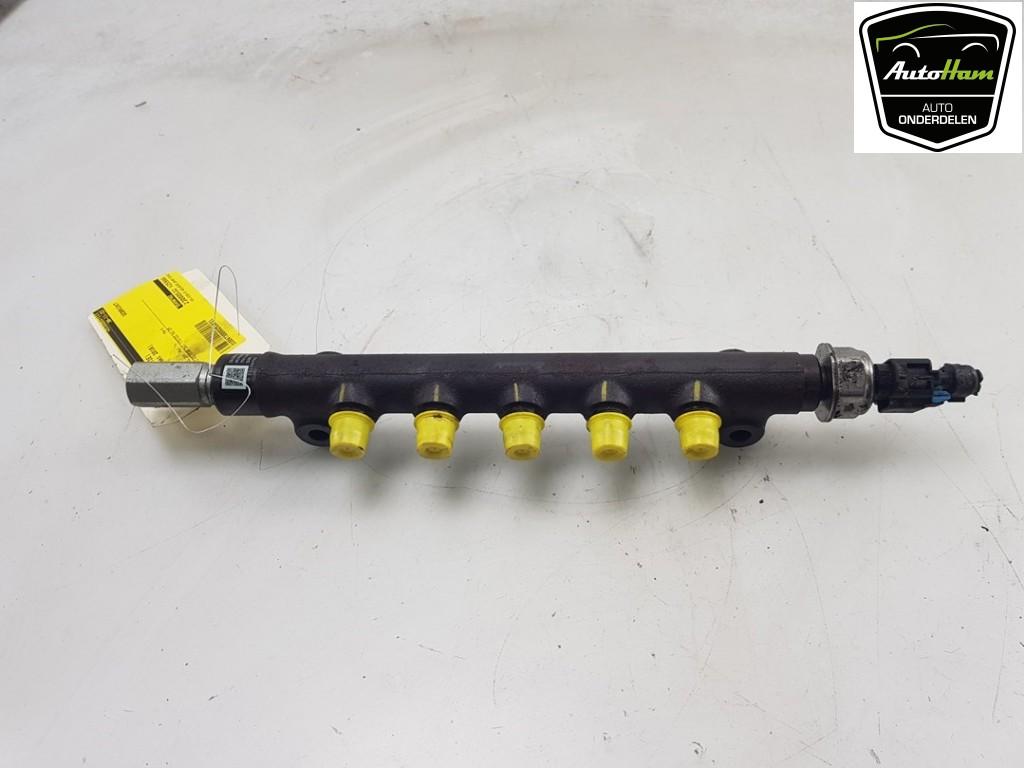 BRANDSTOFVERDELER Opel Astra K Sports Tourer (|55490702|), Gebruikt, Opel
