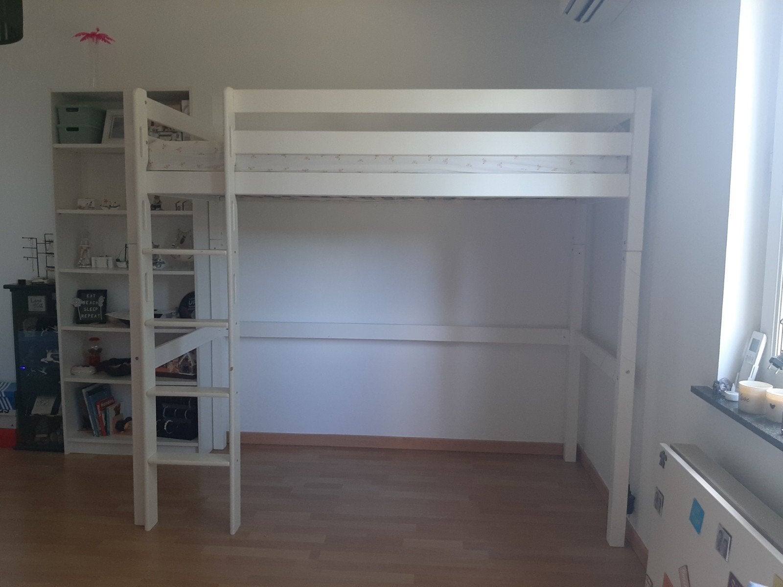 Witte hoogslaper Toli, Ophalen, Hoogslaper