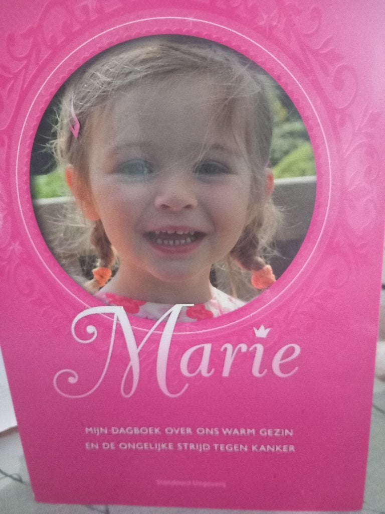 waargebeurd - Marie, Boeken, Biografieën, Zo goed als nieuw, Ophalen of Verzenden