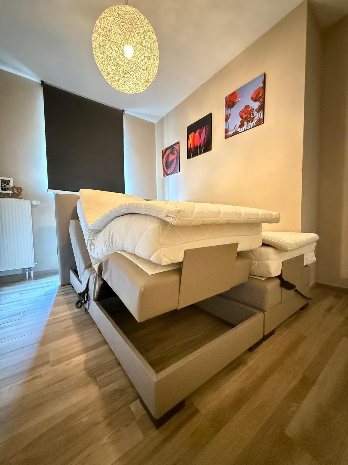 Electric Adjustable Bed, Ophalen