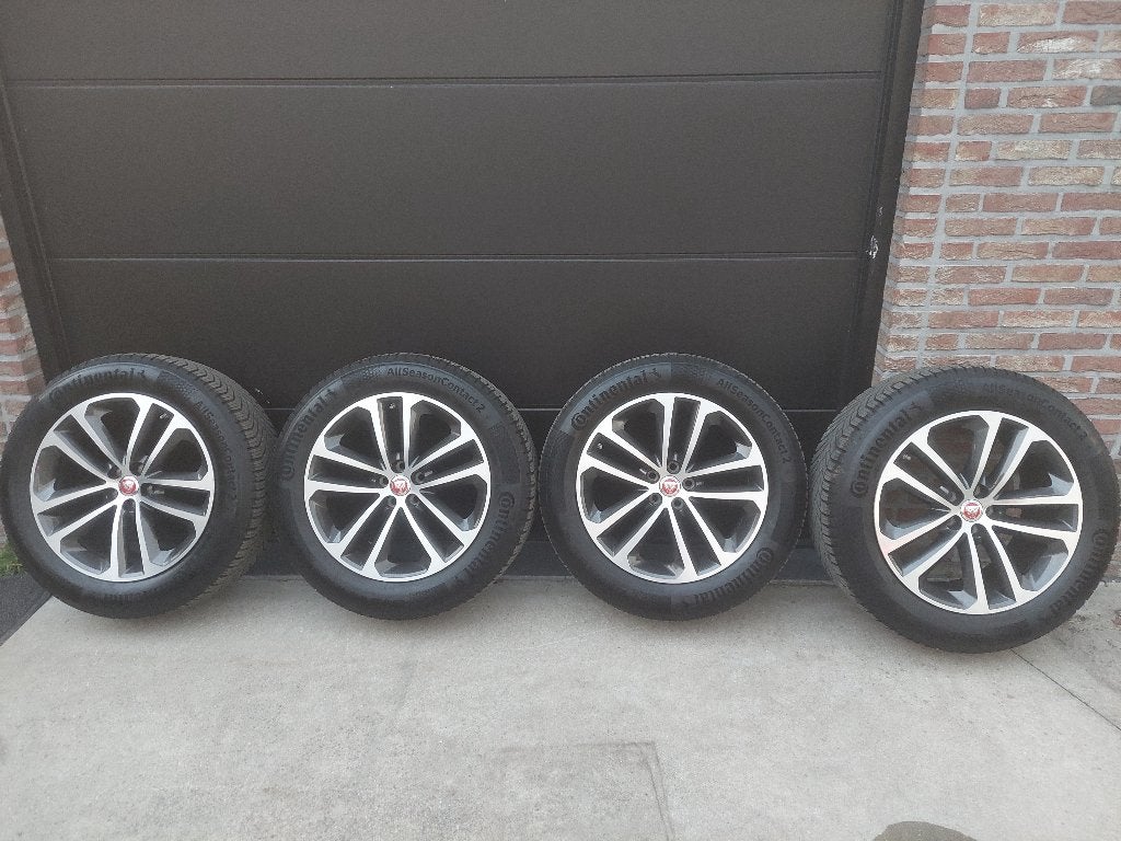 Originele jaguar f-pace velgen + zeer goede banden, Auto-onderdelen, Gebruikt, Banden en Velgen, All Season, Personenwagen