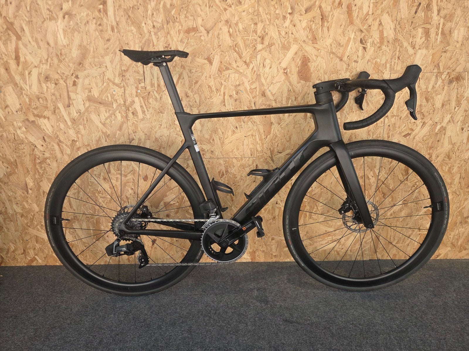 Giant Propel, Enlèvement, Carbone, Giant