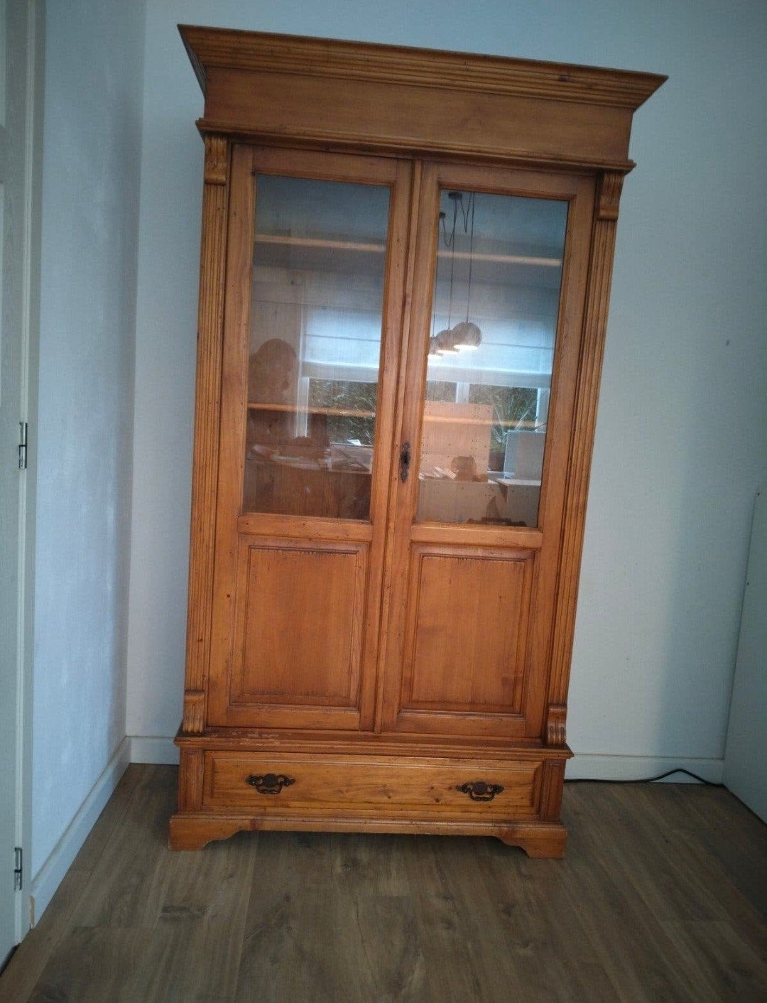 Kast, Ophalen