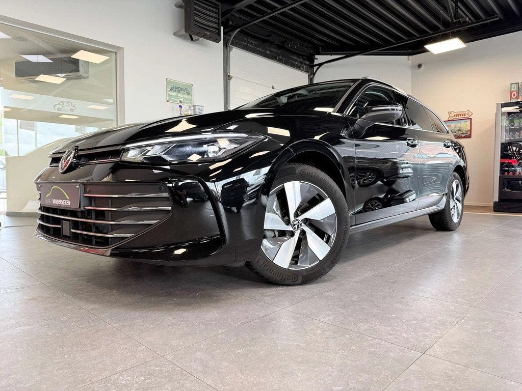 Volkswagen Passat Variant Passat Variant 1.5 eTSI OPF DSG *, Automaat, 110 kW, 4 cilinders, Zwart